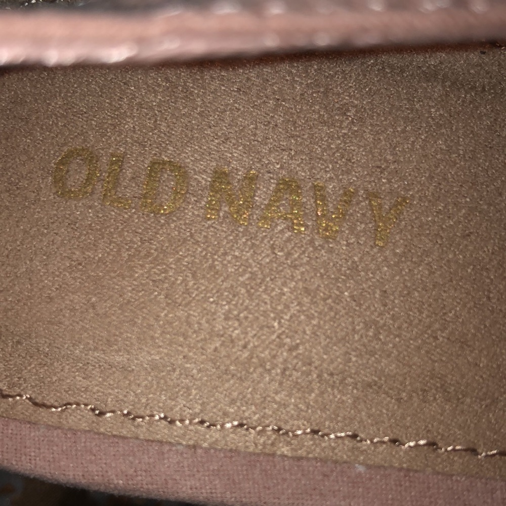 Old Navy (✅3/$21 in any bundle of 3️⃣or more) exp 6/13/23 - Picture 3 of 4